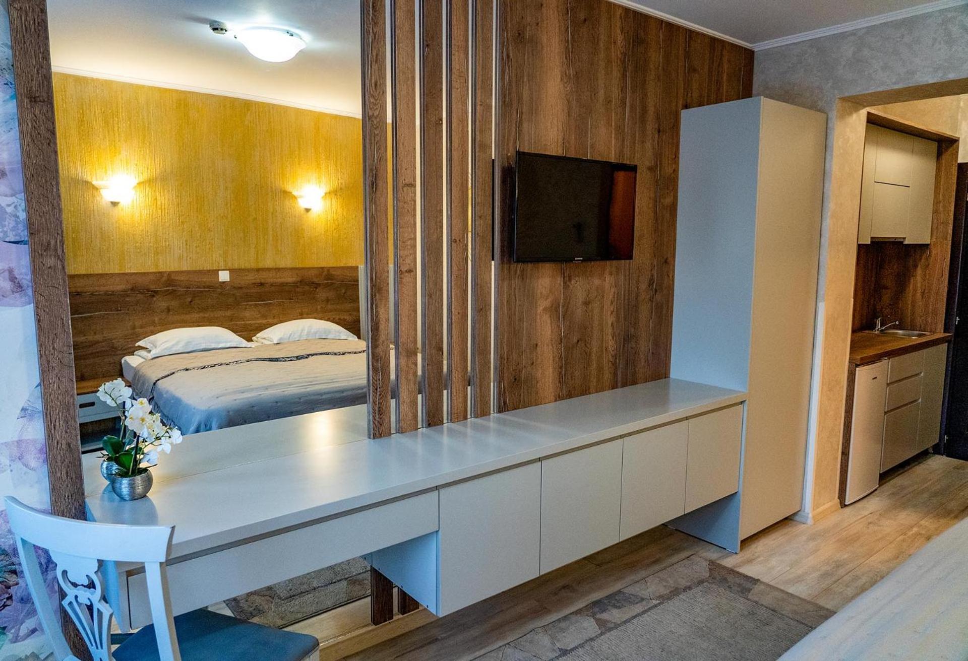 Hotel Dorobanti Iasi Exteriör bild