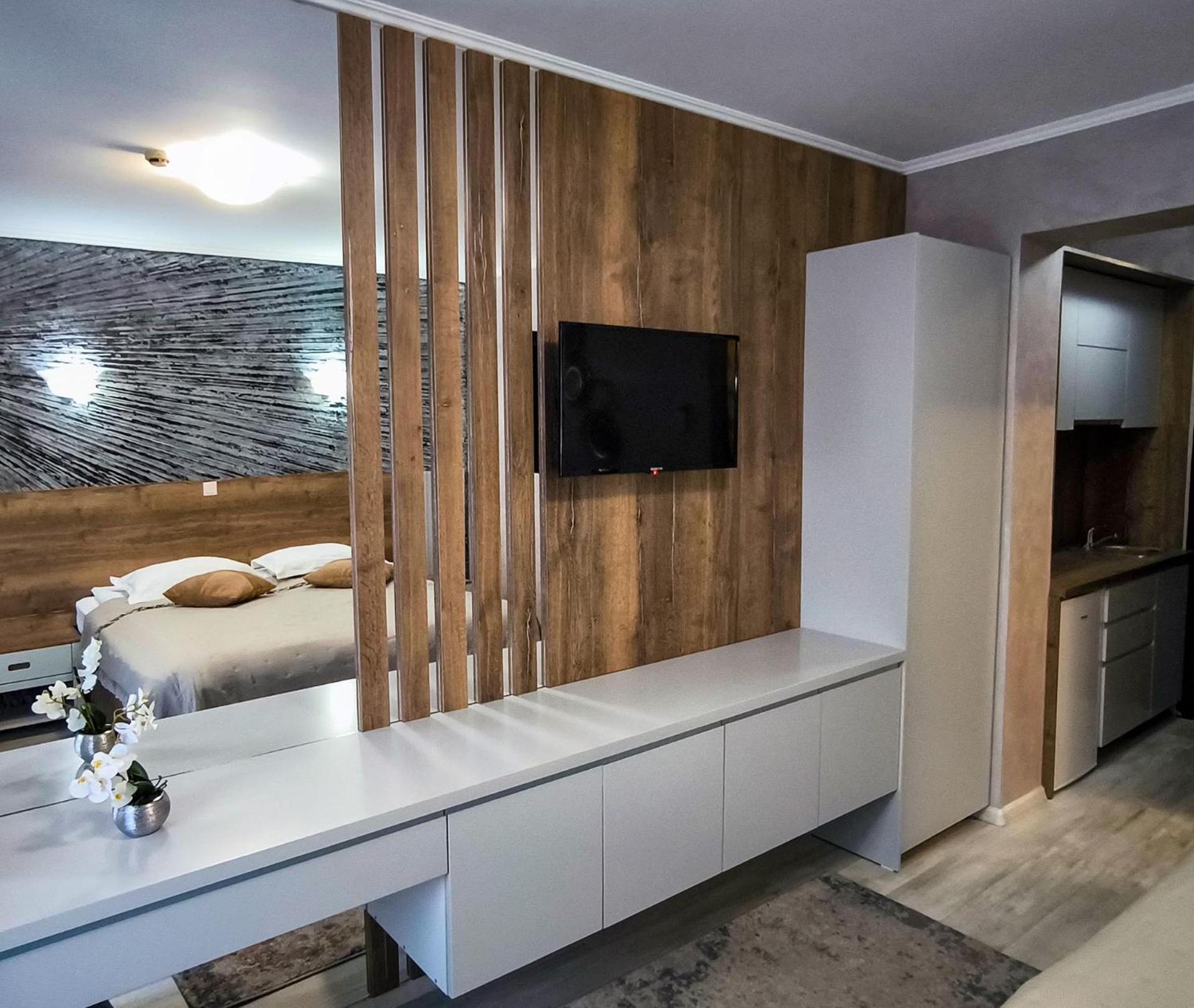 Hotel Dorobanti Iasi Exteriör bild