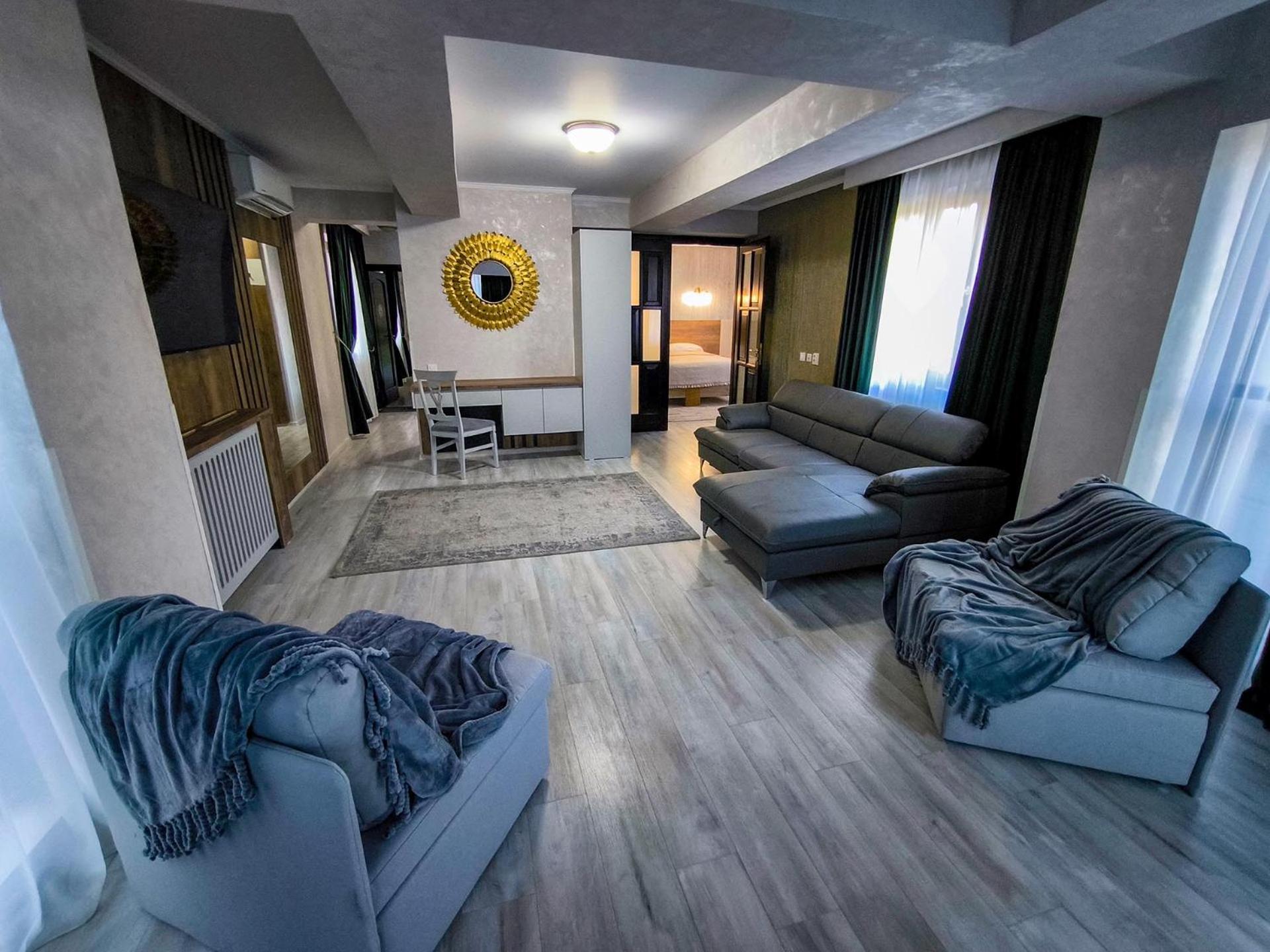 Hotel Dorobanti Iasi Exteriör bild